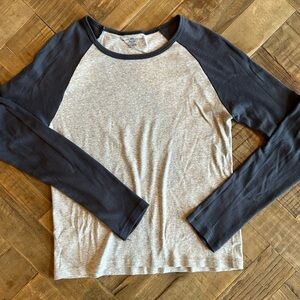 Brandy Melville shirt